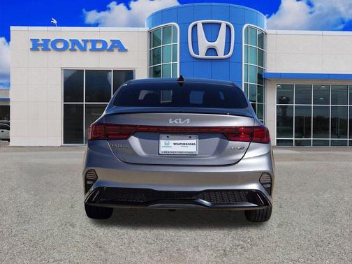 2024 Kia Forte GT-Line