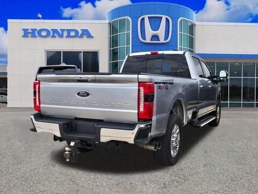 2023 Ford F-250 Lariat