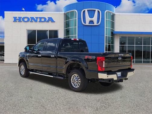 2022 Ford F-350 Lariat Super Duty