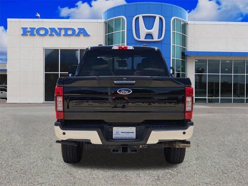 2022 Ford F-350 Lariat Super Duty