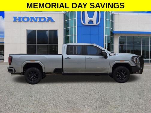 Sterling 2024 GMC Sierra 3500 AT4