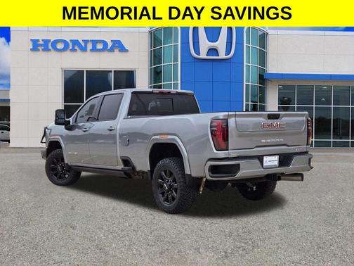 Sterling 2024 GMC Sierra 3500 AT4