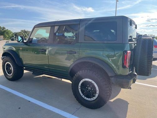 2022 Ford Bronco Badlands