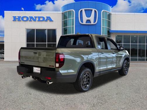 2026 Honda Ridgeline TrailSport+