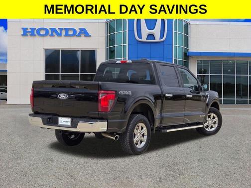 Agate Black Metallic 2025 Ford F-150 XLT