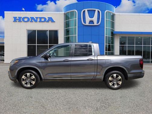 Modern Steel Metallic 2017 Honda Ridgeline RTL-T