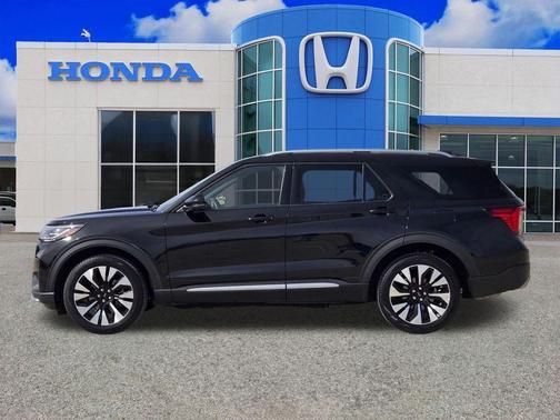 Black Metallic 2025 Ford Explorer Platinum