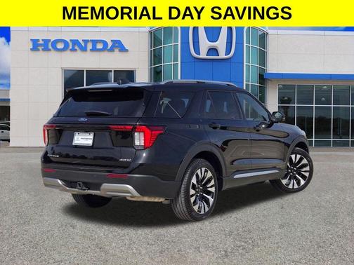 Black Metallic 2025 Ford Explorer Platinum