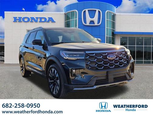 2025 Ford Explorer Platinum