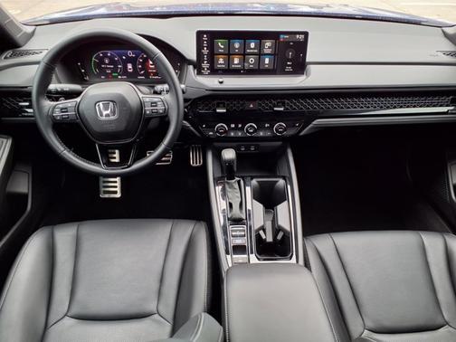 Still Night Pearl 2024 Honda Accord Hybrid Sport-L