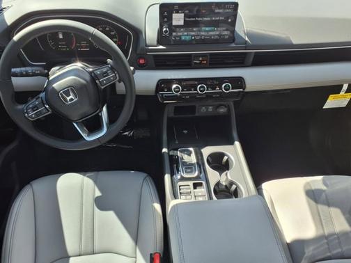 2025 Honda Pilot EX L 2WD