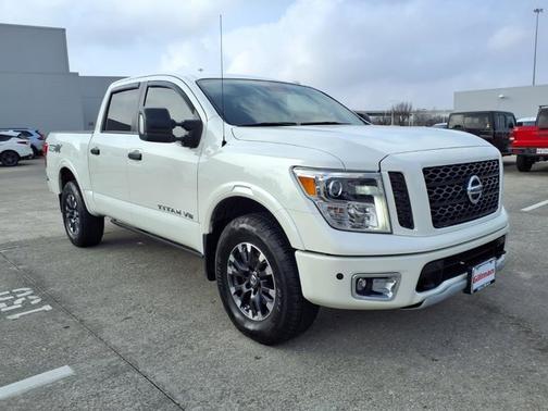 2018 Nissan Titan PRO-4X