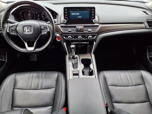 Lunar Silver Metallic 2022 Honda Accord EX-L