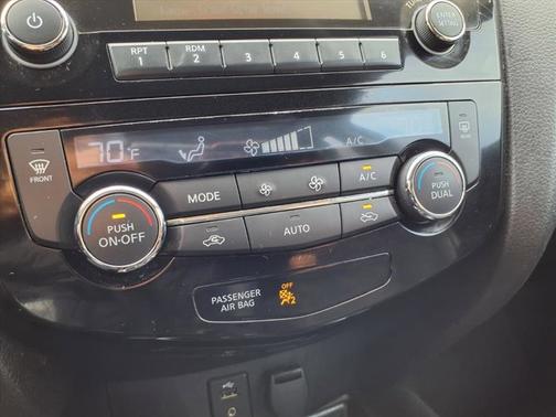 2014 Nissan Rogue SV