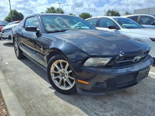 2010 Ford Mustang V6