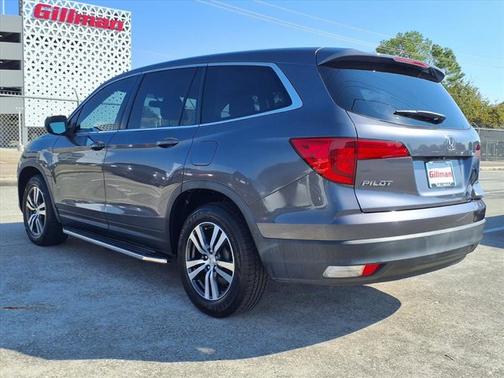 2018 Honda Pilot EX