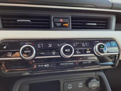 Platinum White Pearl 2026 Honda Pilot EX-L