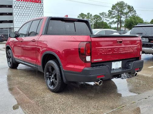Radiant Red Metallic Ii 2024 Honda Ridgeline Black Edition