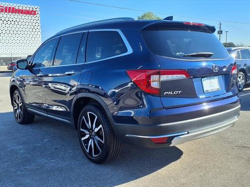 2022 Honda Pilot Touring 7-Passenger