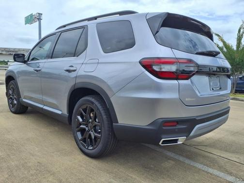 2025 Honda Pilot Touring+