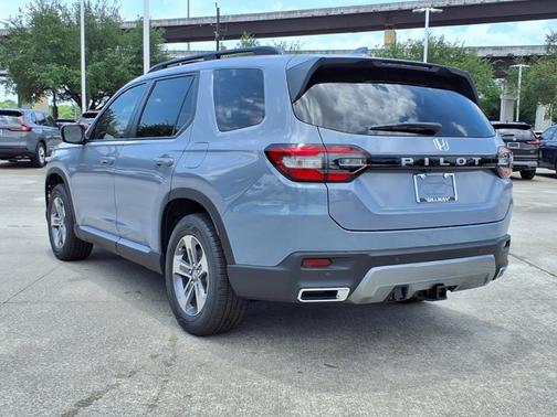 Sonic Gray Pearl 2026 Honda Pilot EX-L