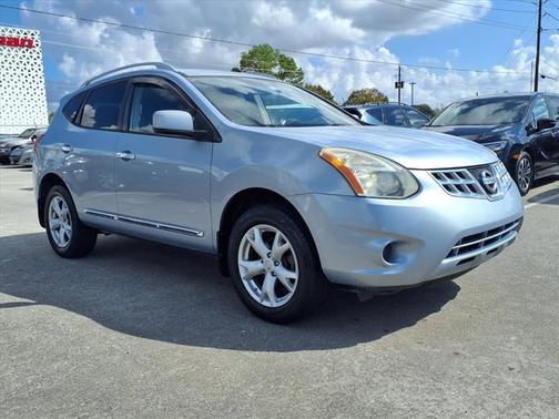 2011 Nissan Rogue SV