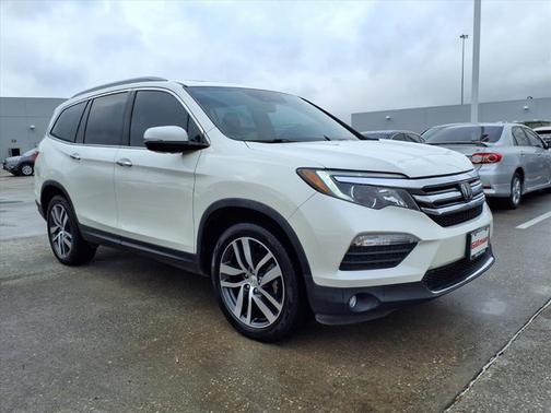 2017 Honda Pilot Elite