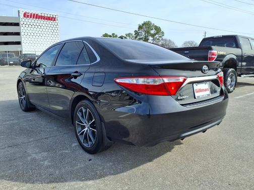 2017 Toyota Camry XSE