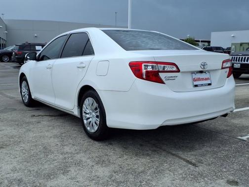 2014 Toyota Camry LE