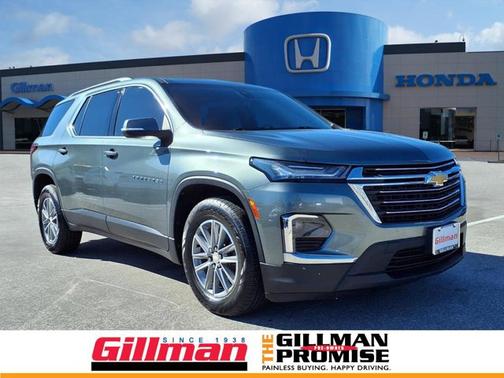 2023 Chevrolet Traverse LT Leather