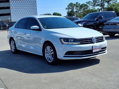 Pure White 2018 Volkswagen Jetta 1.4T S
