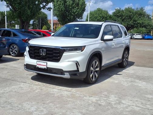 2025 Honda Pilot Touring