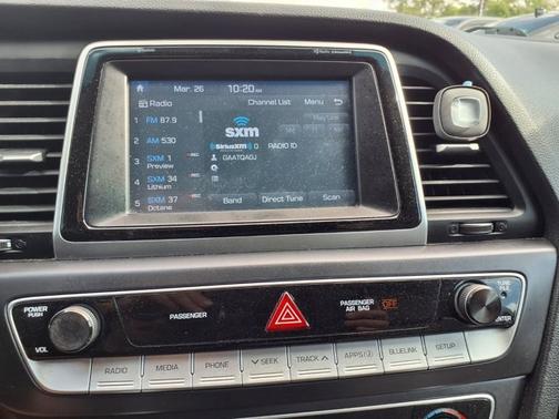 Symphony Silver 2019 Hyundai SONATA SEL