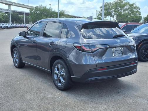 2026 Honda HR-V LX