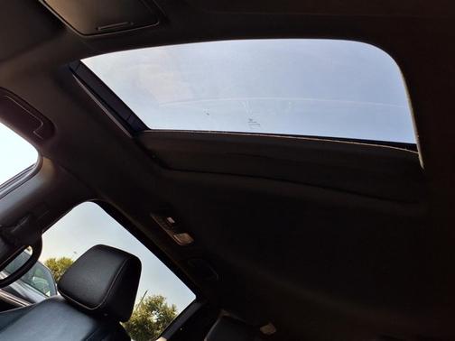 Crystal Black Pearl 2024 Honda Odyssey Sport