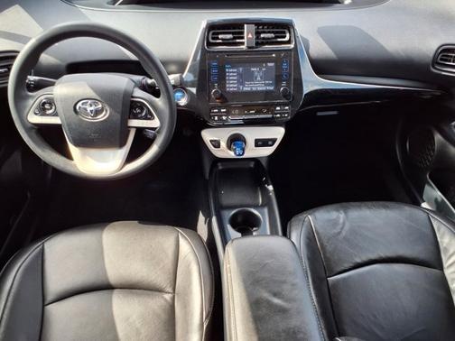 Magnetic Gray Metallic 2017 Toyota Prius Two 4dr Hatchback