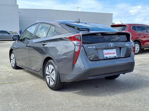 Magnetic Gray Metallic 2017 Toyota Prius Two 4dr Hatchback
