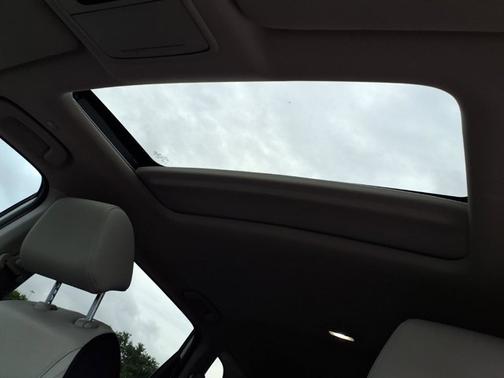 Platinum White Pearl 2024 Honda CR-V EX