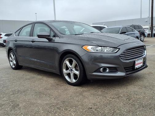 2016 Ford Fusion S