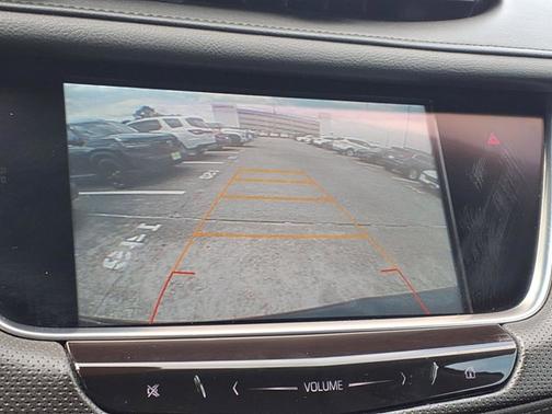 2017 Cadillac XT5 Luxury FWD