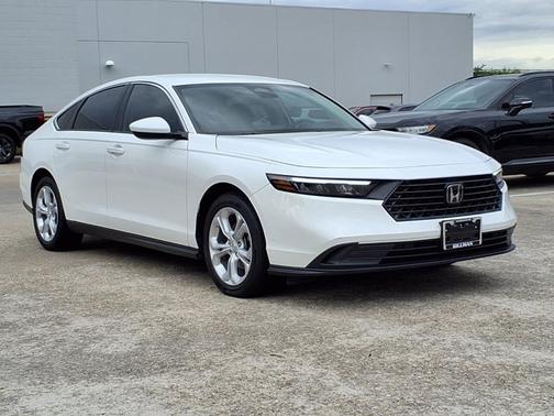 Platinum White Pearl 2024 Honda Accord LX