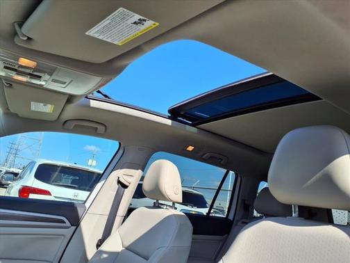 2019 Volkswagen Atlas 3.6L V6 SE w/Technology