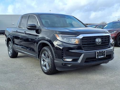 Crystal Black Pearl 2023 Honda Ridgeline RTL