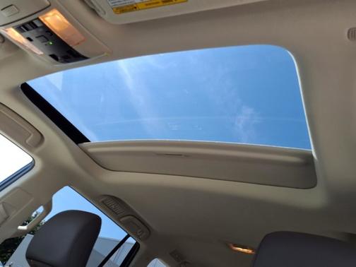 Starfire Pearl 2021 Lexus GX 460 Base