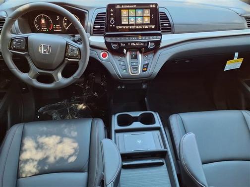 Crystal Black Pearl 2026 Honda Odyssey Sport-L