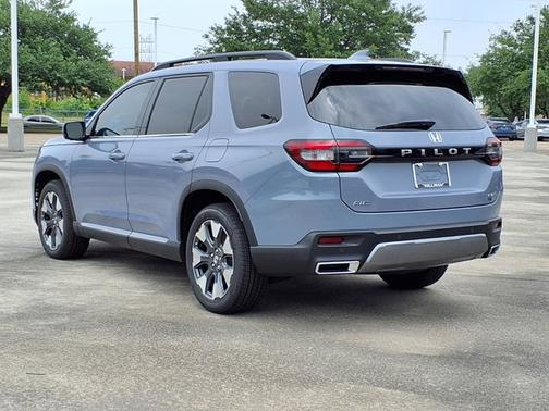 Sonic Gray Pearl 2026 Honda Pilot Elite
