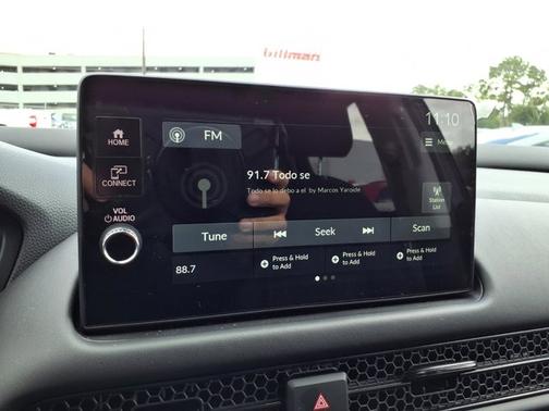 Crystal Black Pearl 2026 Honda HR-V LX