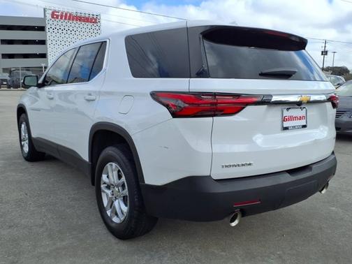 2023 Chevrolet Traverse LS