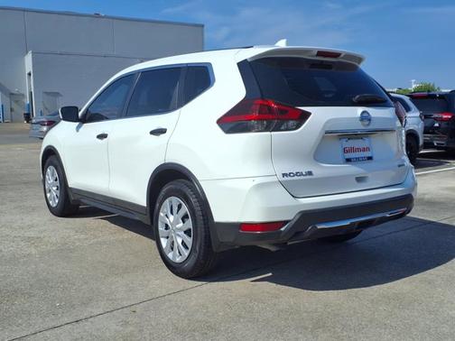 2019 Nissan Rogue S