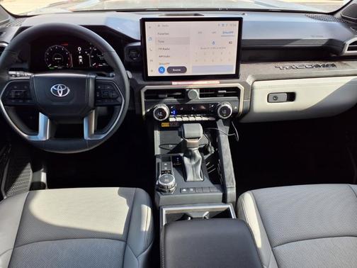 Bronze Oxide 2025 Toyota Tacoma Limited